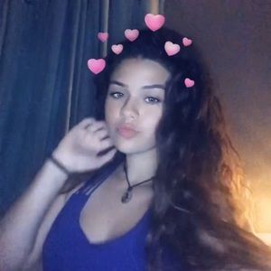 Meet your Posher, Daniela